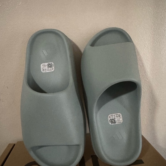 Adidas Slides - Salt - Picture 3 of 8